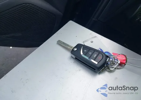 2024 Toyota Corolla Le z USA, uszkodzony, nr VIN 5YFB4MDE9RP123017